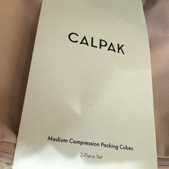 CalPak Compression Packing Cubes - Picture 8 of 11